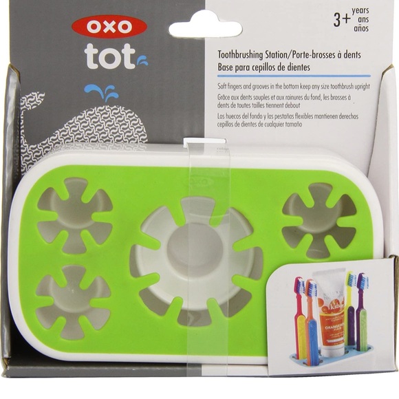 OXO KIDS TOOTHBRUSH HOLDER TOT TOOTHBRUSHING STATION GREEN NEW - Picture 1 of 5